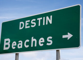 Destin Beaches Sign