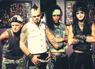 Velcro Pygmies Photo 2
