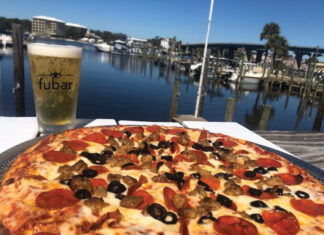 Fubar Pizza At Dock